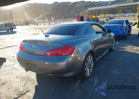 2010 Infiniti G37 z USA, uszkodzony, nr VIN JN1CV6FE6AM351223